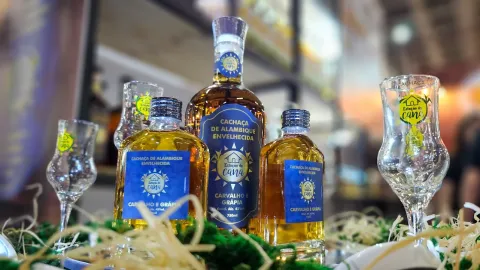 Minas é o segundo maior exportador de cachaça do Brasil