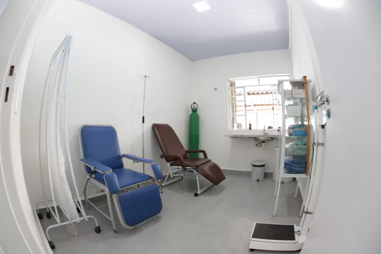 UBS reformada em Mateus Leme