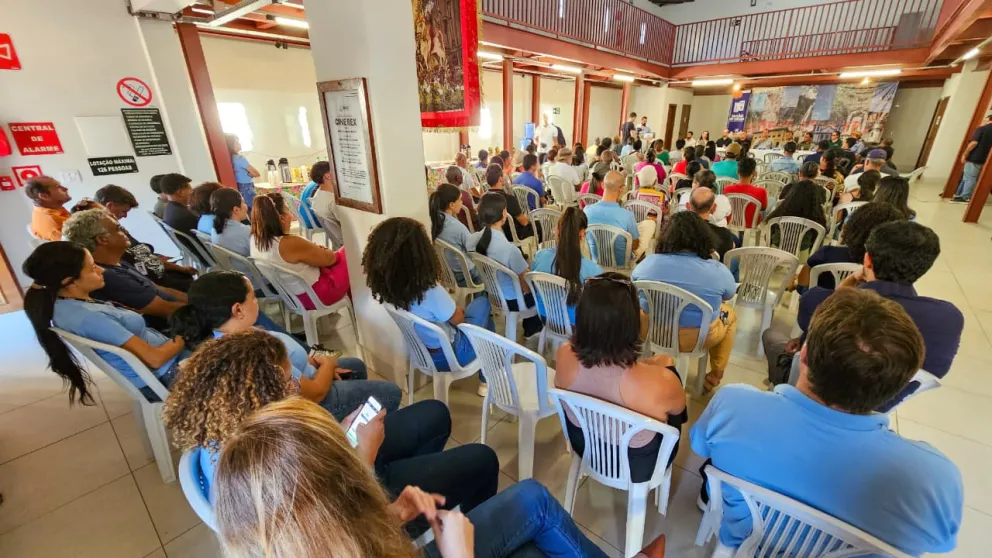 O antigo Cine Rex em Barão de Cocais foi palco da solenidade de entrega dos kits